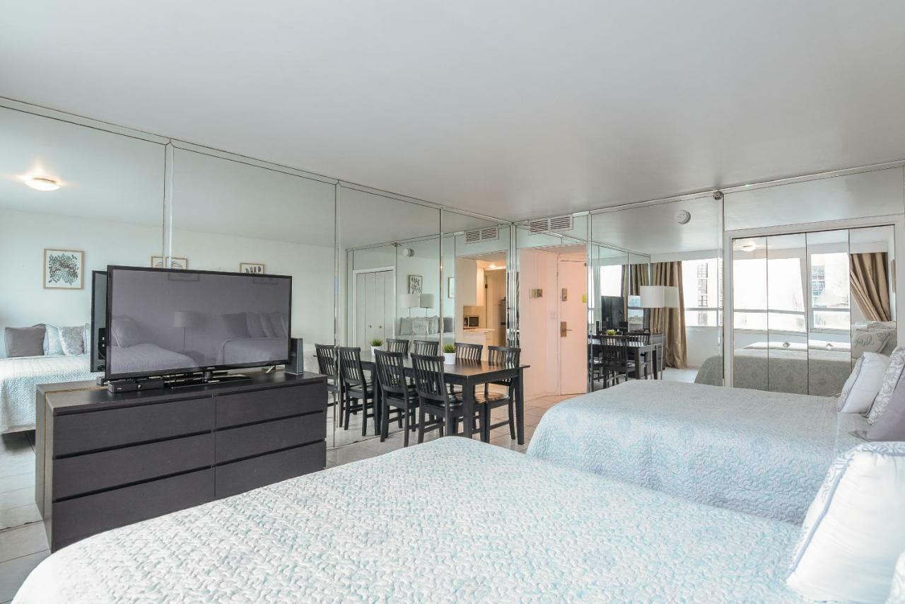 Castle Beach Suites By Vacation Media Miami Beach Esterno foto